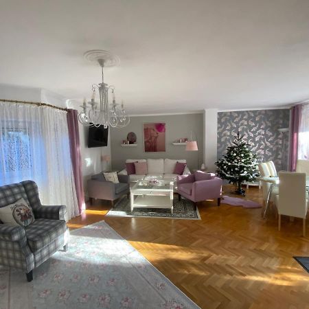 Villa Casa Magnolia Vienna à Leopoldsdorf Extérieur photo